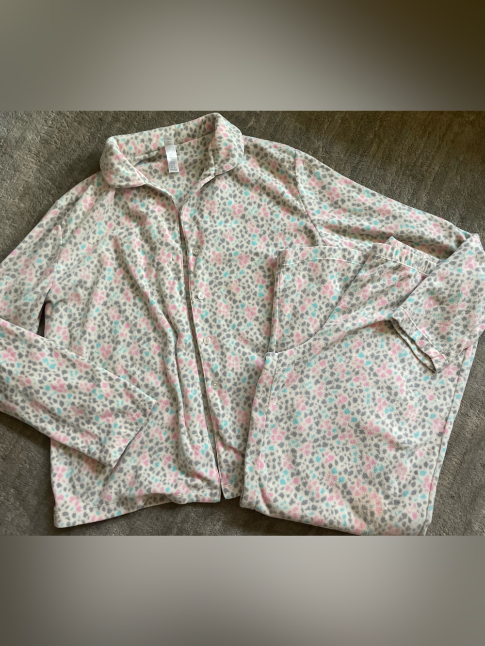 Simply Basic Leopard Heart Print Button Up Fleece Pajama Set L